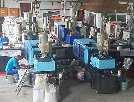 Plastique Injection Moulders